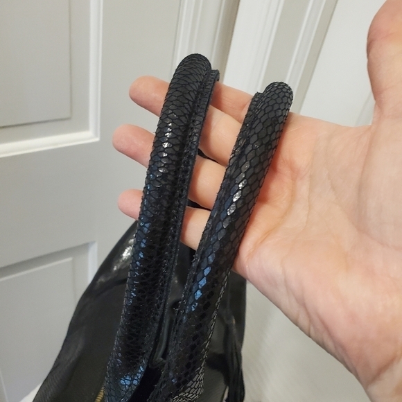 Maxine Couture Black Snakeprint Leather Hobo Shoulder Bag - Picture 3 of 11